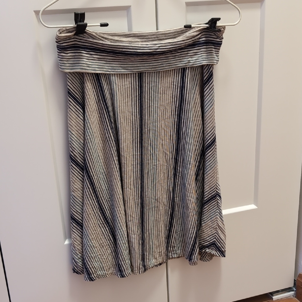 Max Studio Gray and Blue Striped Fold-Over Waist A-Line Skirt